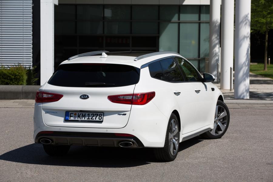  Kia Optima Sportswagon GT Line 2016 года  (WW) (фото 22 из 31)